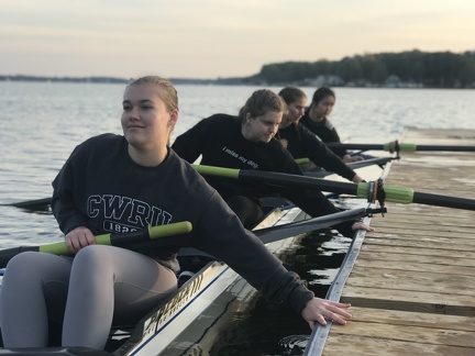 Women's Novice 4 b